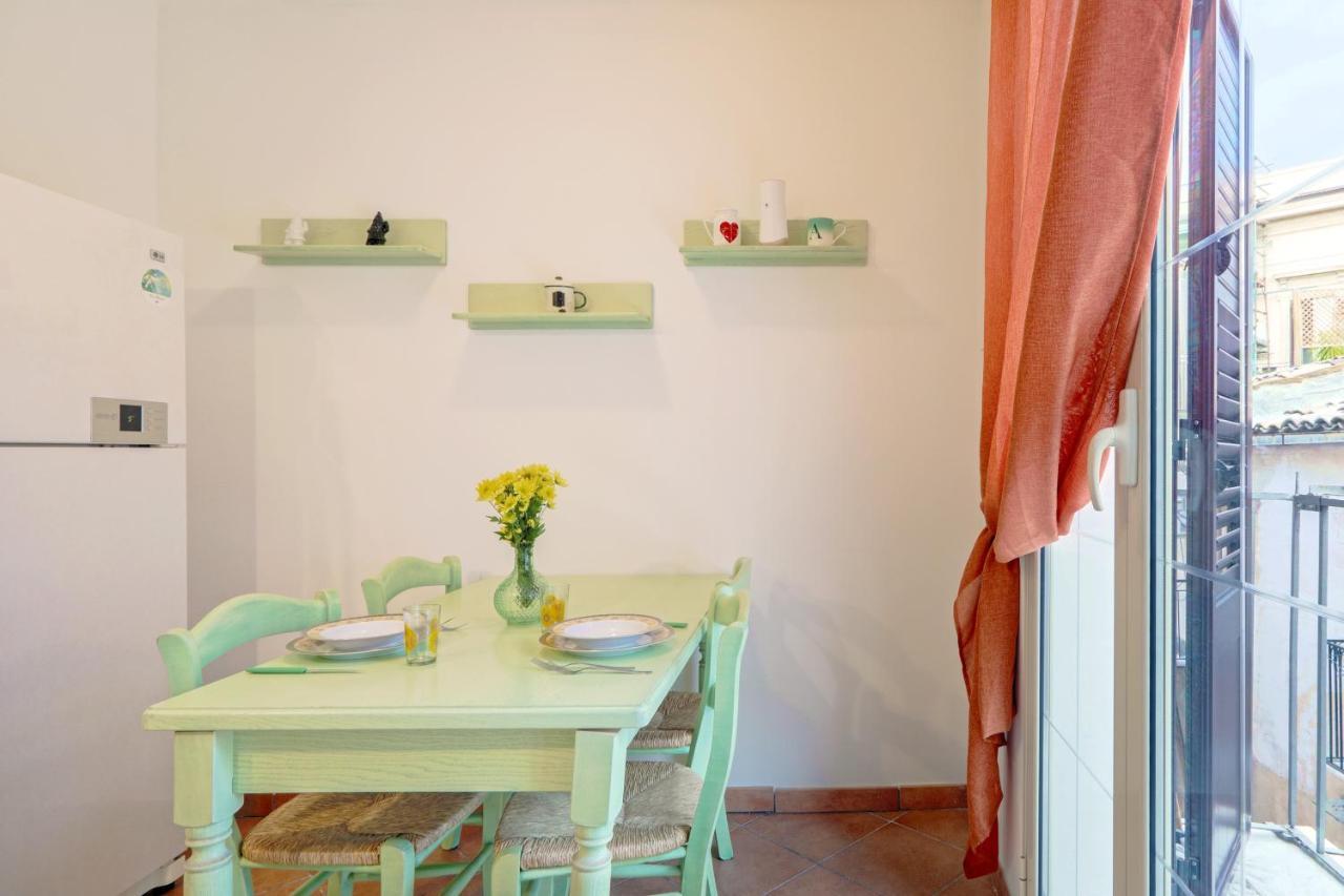 Casa Di Molly Cozy Apartment Near Via Roma Palermo Exterior photo
