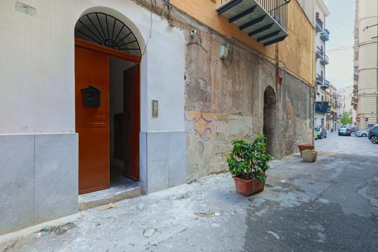 Casa Di Molly Cozy Apartment Near Via Roma Palermo Exterior photo